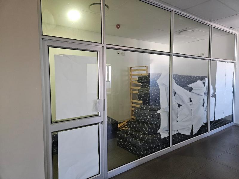 To Let commercial Property for Rent in Parow East Western Cape